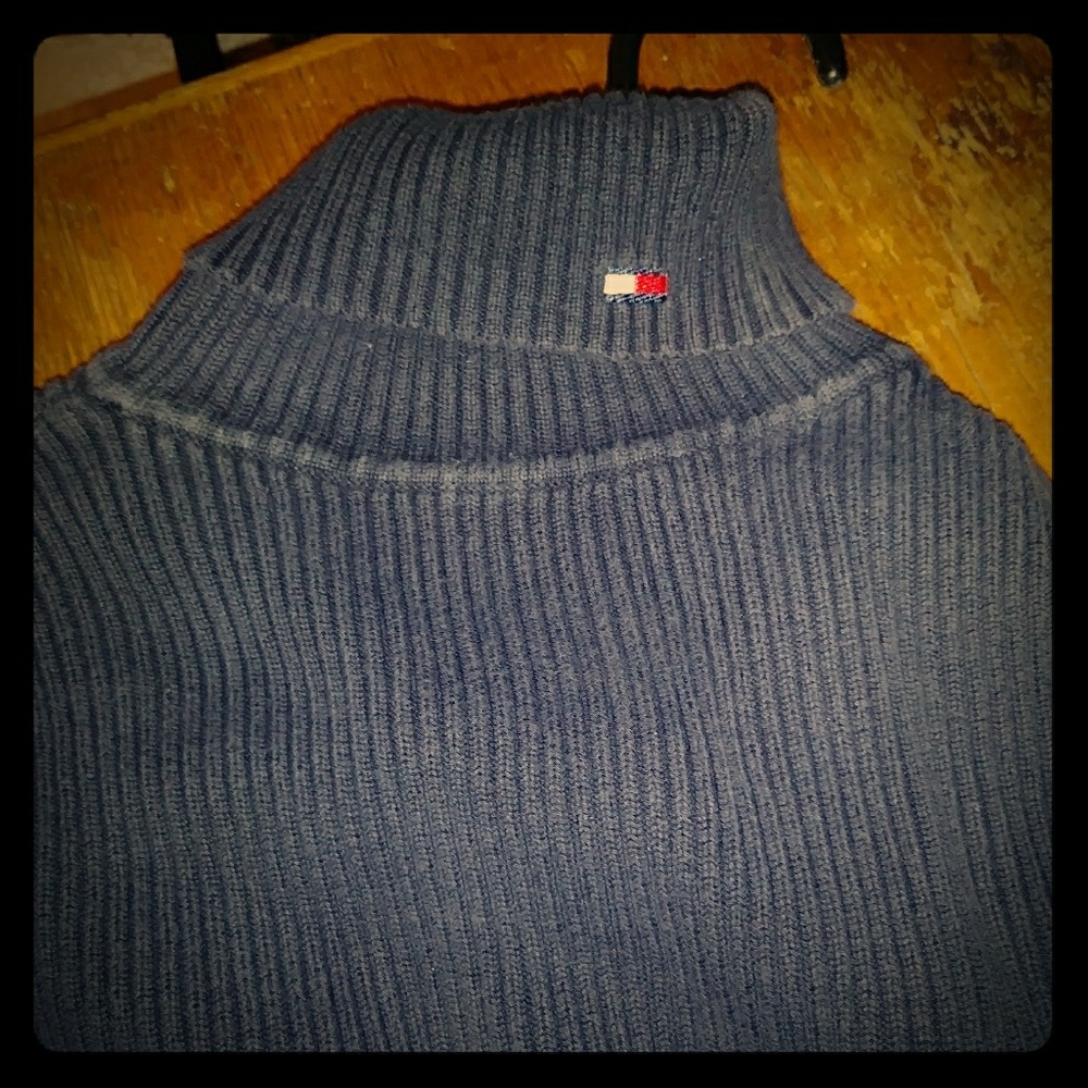 Tommy Hilfiger turtleneck